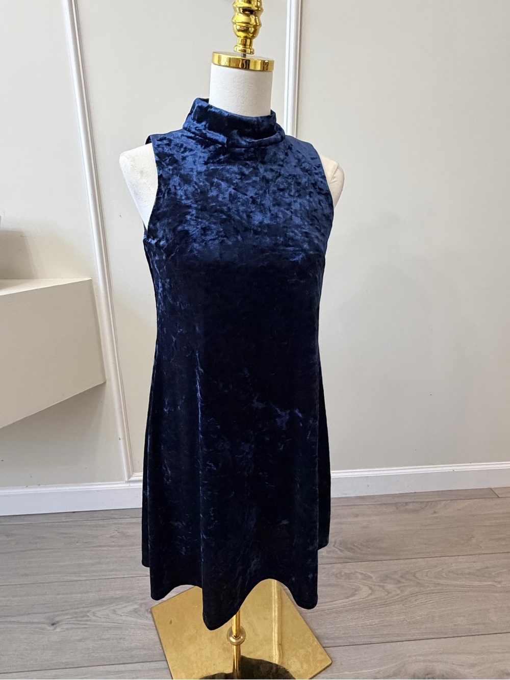 MSK Navy Blue Crushed Velvet Midi Dress - Picture 2 of 9